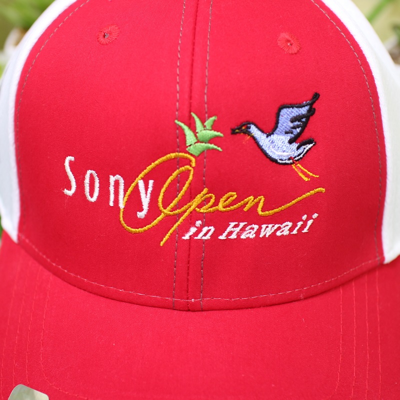 とってもレアです 数量限定 PGA ツアー ソニーオープン in ハワイ ワイアラエカントリークラブ ロゴ入り ゴルフキャップ マーカー付き レッド  赤 フリーサイズ　帽子 入手困難 | 町のゴルフ屋さん