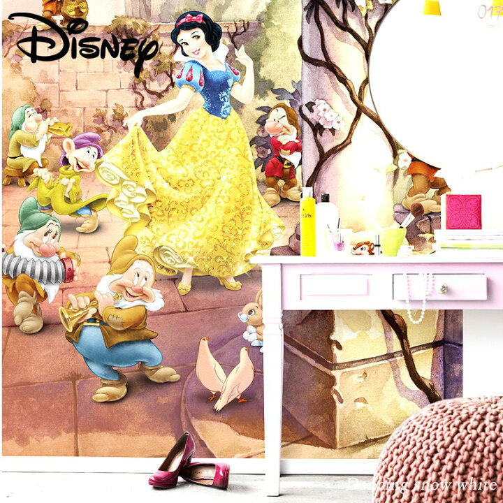 楽天市場 壁紙 クロス 輸入壁紙 インポート壁紙 ディズニー Disney おしゃれ はがせる 張り替え 補修 のり付き だまし絵 Wallpaper コマー Dancing Snow White 白雪姫のダンス 4 494 Csz カーテン インテリア Diy 窓際貴族