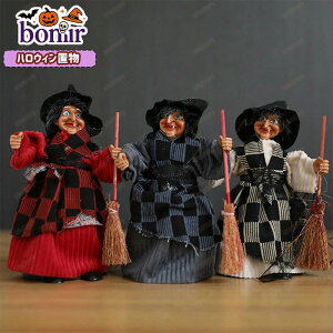 魔女 吊り飾り ハロウィン 飾り ドア飾り玄関飾り 可愛い ウイッチ 人形 グレー レッド ベージュ チェック柄 秋 おしゃれ かわいい 店舗飾り カフェ屋さん 雑貨 置物 パーティーグッズ プレ