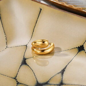 \レビューを書いて50%OFFクーポンゲット/フープ イヤーカフ レディース シンプル ゴールド おしゃれ カジュアル プレゼント プチプラ 重ね付けOK 太め きれいめ