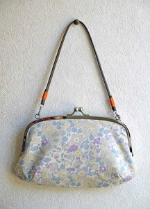 LIBERTYoeBvg ^i[geq܌zBetsy(xbcB)yMERCI×̏HzLG-4D