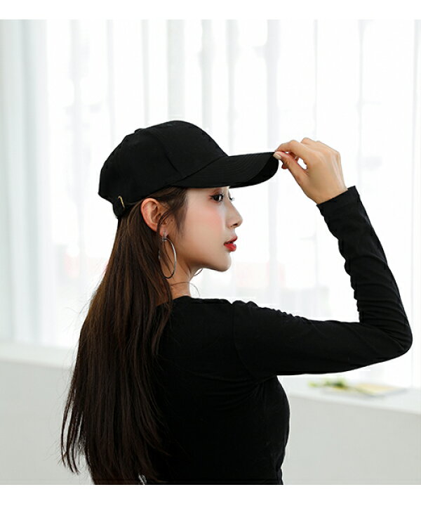 帽子　キャップ　チャーム付キャップ　韓国ファッション　アジャスター付き　ブラック