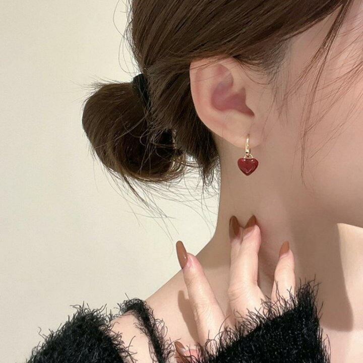 楽天市場】大人のワインレッドハートピアス ハート ぷっくり フープ 