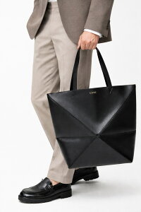 �����\ LOEWE ���G�x �p�Y���t�H���h �g�[�g �u���b�N ��B933Q18X01 1100��Puzzle Fold Black �����֐ō��� �����Y �V�i ���K�i