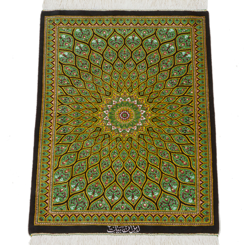 楽天市場】ペルシャ絨毯 クム 87×58cm / シルク 手織り 手作業 織り子