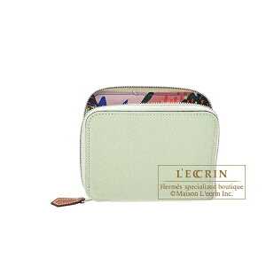 GX@AUbv@VNC RpNg@F[tBY/u[Ch@H[Gv\/VN@Vo[@HERMES@Azap@Silk'In Compact@Vert fizz/Blue hydra@Epsom leather/Silk@Silver hardware