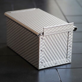 1斤 勾配無し すぐ使える 空焼き済み ローレット 食パン型 フタ 付き アルタイト | 空焼き 不要