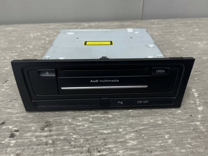楽天市場】アウディ A5 スポーツバック 右H(8TCDNL) 純正 破損無 動作 