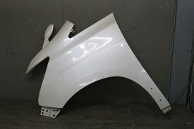 ヴェルファイア 3.5Z Gエディション 4WD 前期(GGH25 GGH20 ANH20 ANH25) 純正 破損無 取付OK フロント 左 フェンダーパネル 補助ミラー付 070 p043879 中古20240309