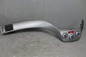 インプレッサ 5ドア ハッチバック 15i B型(GH2 GE GR GV) 純正 エアコンスイッチパネル エアコン吹出口 p045365 中古20240417