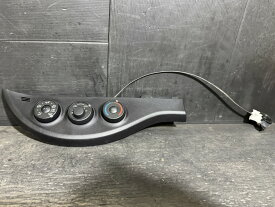 ヴィッツ F XP 130型 中期(KSP130) 純正 破損無 動作保証 エアコンスイッチ ACスイッチ 55406-52410 p062164 中古20260421