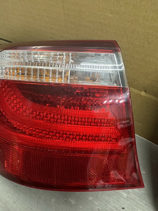 楽天市場】レクサス LS460 LEXUS(USF40) 純正 コイト 破損無 動作保証 