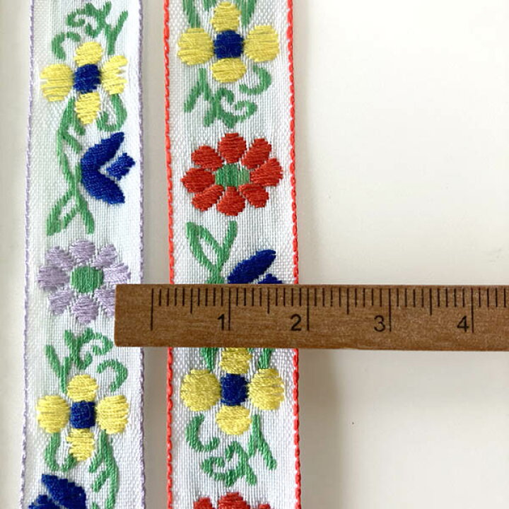 楽天市場】1.5から2cm幅 チロリアンテープ お花刺繍リボン レトロ柄花 