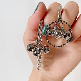 ピアス イヤリング 金属アレルギー チタンピアス チャンキーフープカスタムピアス チャンキーフープイヤリング カスタム アシンメトリー 大振り シルバーアクセサリー チタン ハンドメイドアクセサリー ギフト クール かっこいい レディース 大人 大人コーデ 両耳 送料無料