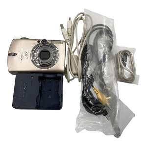 ��Canon IXY DIGITAL 700 PC1169 �R���p�N�g�f�W�^���J���� 7.1MP �[�d�� AV�P�[�u���t �o�b�e���[���i �ʓd�s�� �W�����N2394626