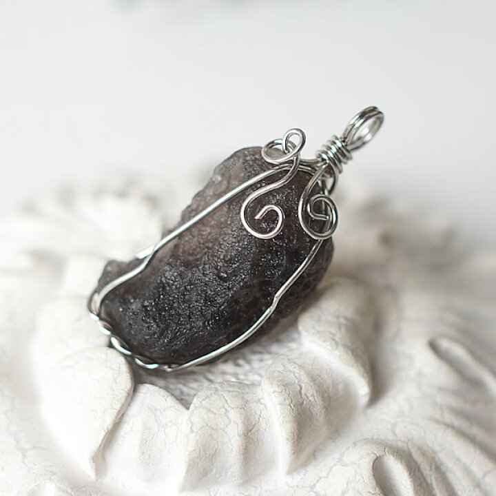 楽天市場】テクタイト(インドシナイト) モルダバイト ラフ原石  