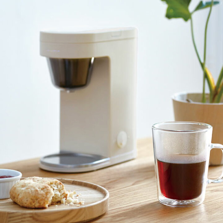 楽天市場 コーヒーメーカー おしゃれ ステンレス コンパクト 1杯 1人用 珈琲 コーヒー粉 お手入れ簡単 幅10cm ドリップ式 小さい マグ付 アイスコーヒー 在宅ワーク フィルター不要 おうちカフェ おうち時間 ギフト キッチン家電 ベージュ レコルト Recolte ソロカフェ 楽天市場 コーヒーメーカー おしゃれ ステンレス コンパクト 1杯 1人用 珈琲 コーヒー粉 お手入れ簡単 幅10cm ドリップ式 小さい マグ付 アイスコーヒー 在宅ワーク フィルター不要 おうちカフェ おうち時間 ギフト キッチン家電 ベージュ レコルト Recolte ソロカフェ