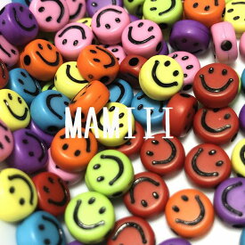 アクリルビーズ　にこちゃん　7ミリ　50個