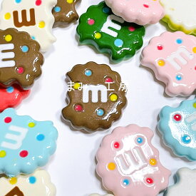 デコパーツ　ビスケット　1個