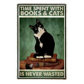 メタルサイン "TIME SPENT WITH BOOKS & CATS IS NEVER WASTED" 30cm×20cm ■ 黒猫と本 ねこ 猫 キャット ファブリック ティンサイン ブリキ看板 壁掛け インテリア アニマル 動物 aml_vtg