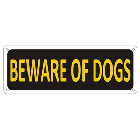 メタルサイン "BEWARE OF DOGS" 猛犬注意 縦9cm×横25cm ■ 犬に注意 ティンサイン インテリア 雑貨 ガレージ 壁掛け アルミ看板 デザインボード TINプレート 店舗 ディスプレイ