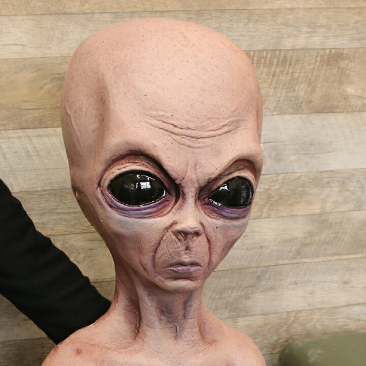 楽天市場 即納 在庫あり エイリアン 宇宙人 身長135cm 壁掛け用 アメリカ直輸入 ハロウィン ハロウィーン インテリア ディスプレイ 恐怖 びっくり Mancave マンケイブ