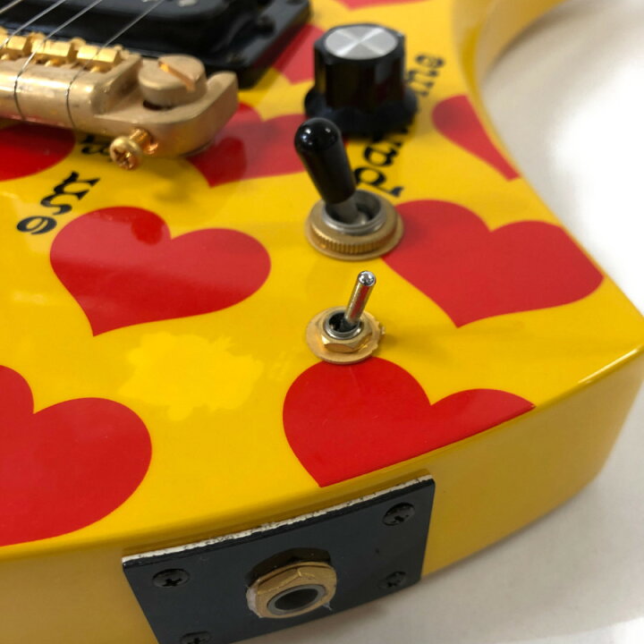 楽天市場 中古 Burny Yh Jr Hy バーニー Hide イエローハート スピーカー内蔵 ミニギター 楽器 万代net店 万代net店