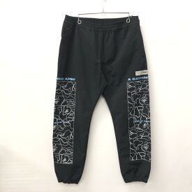 【美中古品】【メンズ】A BATHING APE BAPE ア ベイシング エイプ BAPE RIP STOP TRACK PANTS ベイプ トラック パンツ 裾リブ ゴム サイズ：L カラー：ブラック 黒 万代Net店