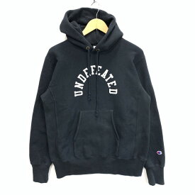 【中古】【メンズ】 UNDEFEATED アンディフィーテッド CHAMPION REVERSE WEAVE HOODIE リバースウィーブフーディー パーカー トップス ブランド 古着 142-240310-gm-23-fuz サイズ：M カラー：ブラック 万代Net店