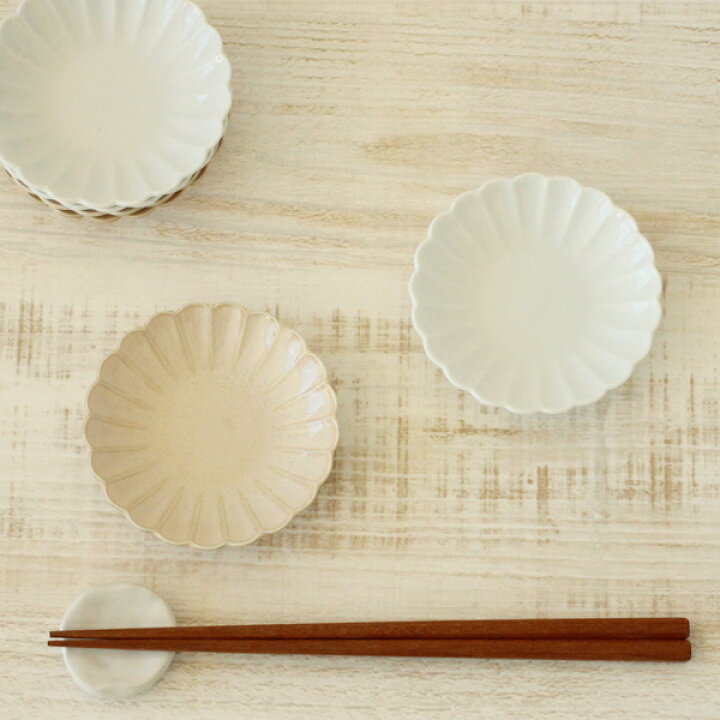 楽天市場】【菊型】9.5cm皿 / 和食器 アンティーク風 菊皿 レトロ調 豆 