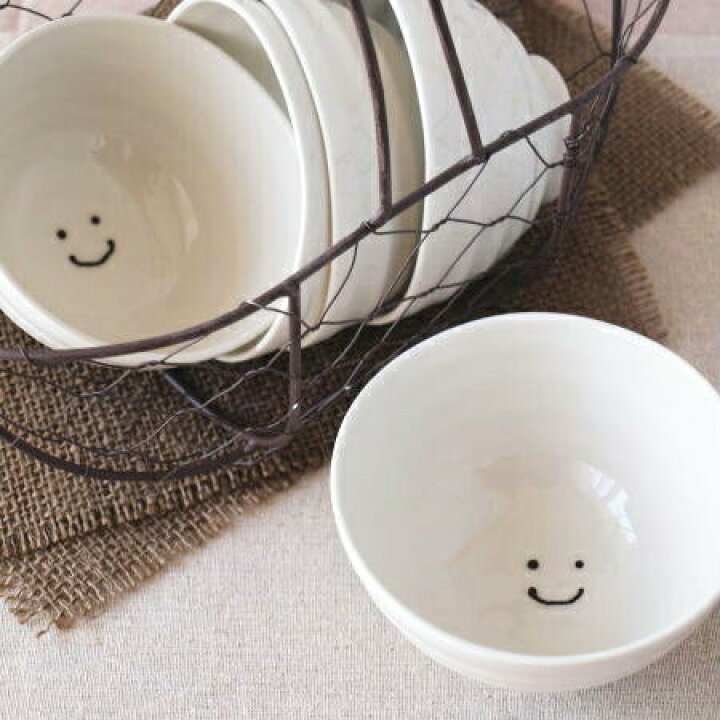 楽天市場 たたら にこ ぐるぐる ご飯茶碗 S N 1 にこにこ ニコニコ ニコちゃん スマイル Smile ピースマーク にこちゃん ご飯茶わん 御飯茶碗 かわいい 子供用 女性用 小さめ おしゃれ カフェ レストラン ｍａｎｇｏ ｓｈｏｗｅｒ