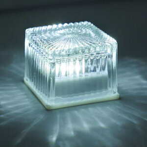 �K�[�f���}�X�^�[(Gardenmaster) LED�\�[���[���C�g �K�[�f���u���b�N 7cm RGB�ϐF�^�C�v piccolo(�s�b�R��) �����_���X�C�b�` �K�[�f�����C�g LED���C�g ���O �� �h�� �d�C��s�v ������� �N���X