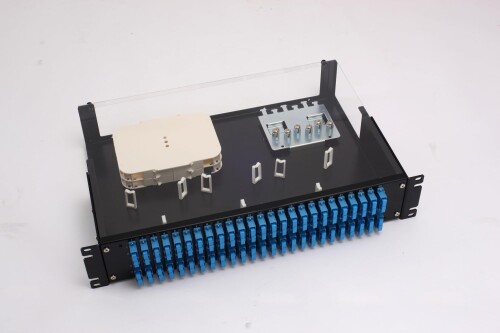 FPL212100T 19インチタイプ光成端箱 2U 100芯 LCアダプタ（2連式）付 テープ芯線用：マニッシュボーイ