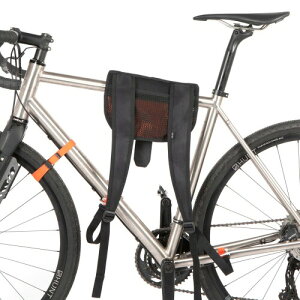 (Restrap) ���]�ԃ}�E���g�A�A�N�Z�T���[ RS HBH STD BLK HIKE A BIKE HARNESS