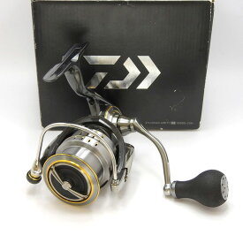 ダイワ DAIWA スピニングリール 21 ルビアス エアリティ LT3000S-CXH 【中古】