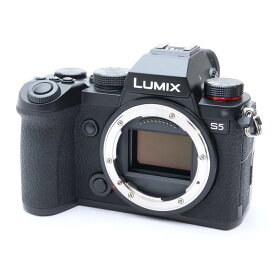 【中古】 《良品》 Panasonic LUMIX DC-S5 ボディ 【ビューファインダーフロントグリップラバー部品交換/各部点検済】 [ デジタルカメラ ]