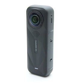 【中古】 《新同品》 Insta360 X5 エッセンシャルバンドル CINSAAHA-X504 [ デジタルカメラ ]