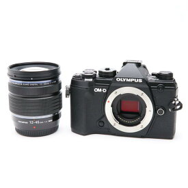 【中古】 《美品》 OLYMPUS OM-D E-M5 Mark III 12-45mm F4 PRO レンズキット ブラック [ デジタルカメラ ]
