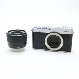 【中古】 《美品》 FUJIFILM X-E4 XC15-45mmレンズキット シルバー [ デジタルカメラ ]