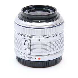 【あす楽】 【中古】 《並品》 OLYMPUS M.ZUIKO DIGITAL 14-42mm F3.5-5.6IIR シルバー (マイクロフォーサーズ) [ Lens | 交換レンズ ]