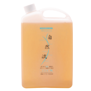 自然流(白毛用) トリートメントシャンプー 2L(天然成分の蛍光効果で艶やかな被毛に)