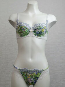 LISE CHARMEL�i���Y�V���������jJARDIN ARTISTE�i�A�[�e�B�X�g�̒�j�m���p�b�g�u���iE�J�b�v�j