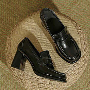 送料無料ローファー レディース 大人 ハイヒール 痛くない 疲れない パンプス 靴 太ヒール スクエアトゥ 柔らかい 靴 オシャレ 30代 40代 幅広 50代 通勤 痛くない ローヒール 履きやすい シュ