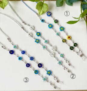 お買い得商品 メガネチェーン 京都marimariオリジナル商品 ハンドメイド お花パーツ スワロフスキー グラスコード スワロフスキーがキラキラ輝いてお花がとても可愛い。金属アレ