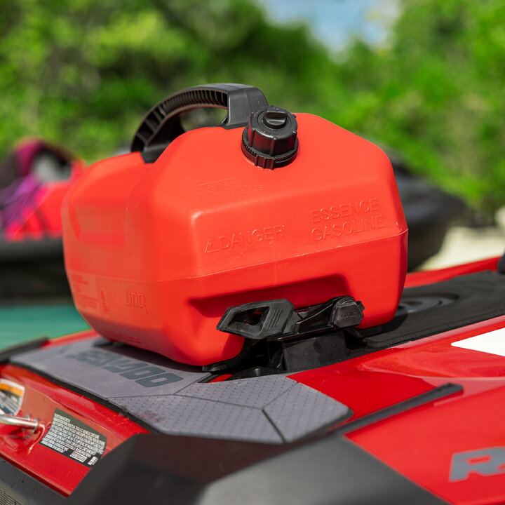 楽天市場】SEA-DOO/シードゥ LinQ Fuel Caddy 燃料キャディ（20 L 