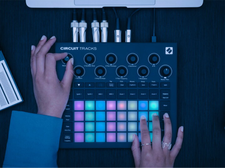 楽天市場】Novation Circuit Tracks シーケンサー／リズムマシン 