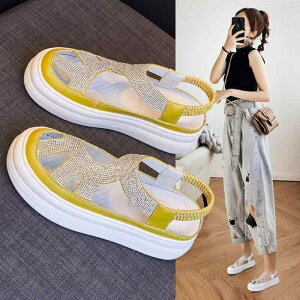 スポサン 厚底 スリッポン サンダル キラキラ ラインストーン アシンメトリー スポーツサンダル レディース 大人 きれいめ 韓国風 個性的 カットオフ ビーサン ストラップ 黄色 イエロー 白