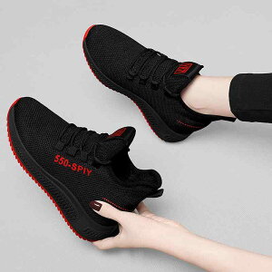 スニーカー レディース 黒 かっこいい きれいめ メッシュ 通気性 おしゃれ 運動靴 韓国系 きれいめ ブラック 赤 レッド 紫 パープル アクセントカラー 無地 ローカット 軽い ランニング ウォ