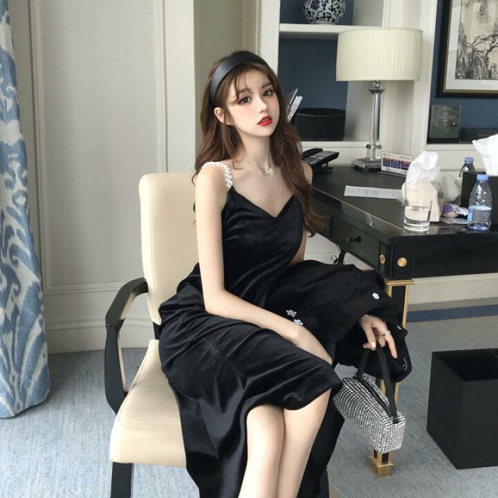 楽天市場 パーティードレス ワンピース ドレス 膝丈 ミモレ丈 黒 ベロア おしゃれ かわいい 袖なし Vネック ハイウエスト ノースリーブ パール セクシー きれいめ ブラックドレス フレアスカート Aライン ベルベット エレガント 結婚式 二次会 お呼ばれ ドレス ワンピ 黒