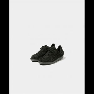 beautiful people REPRODUCTION OF FOUND german trainer BOA